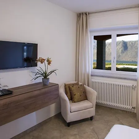 住宿加早餐酒店 Calathea 贝特纳斯科