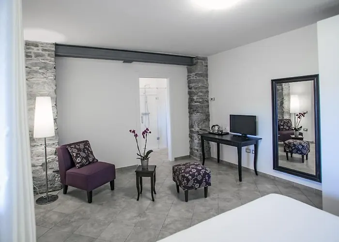 Bed and breakfast Calathea 4*